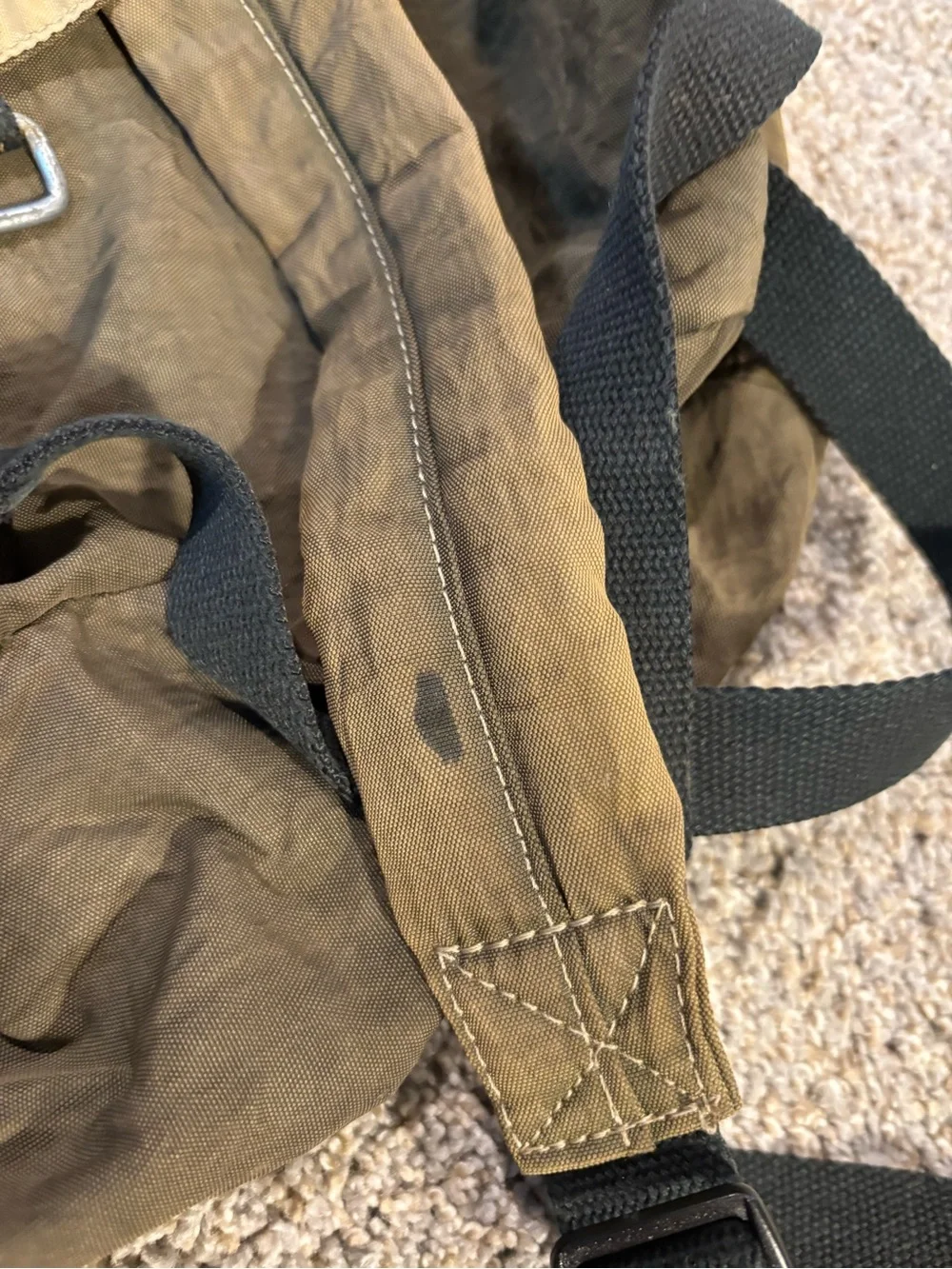 Kipling vintage green